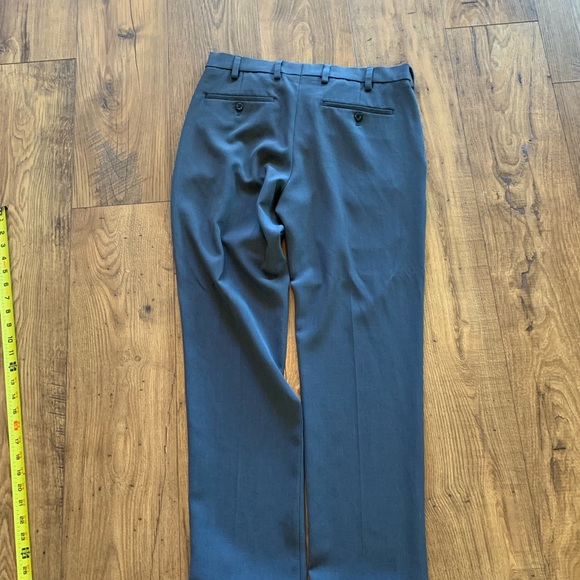 Louis Raphael slacks 32/32 - Picture 3 of 4